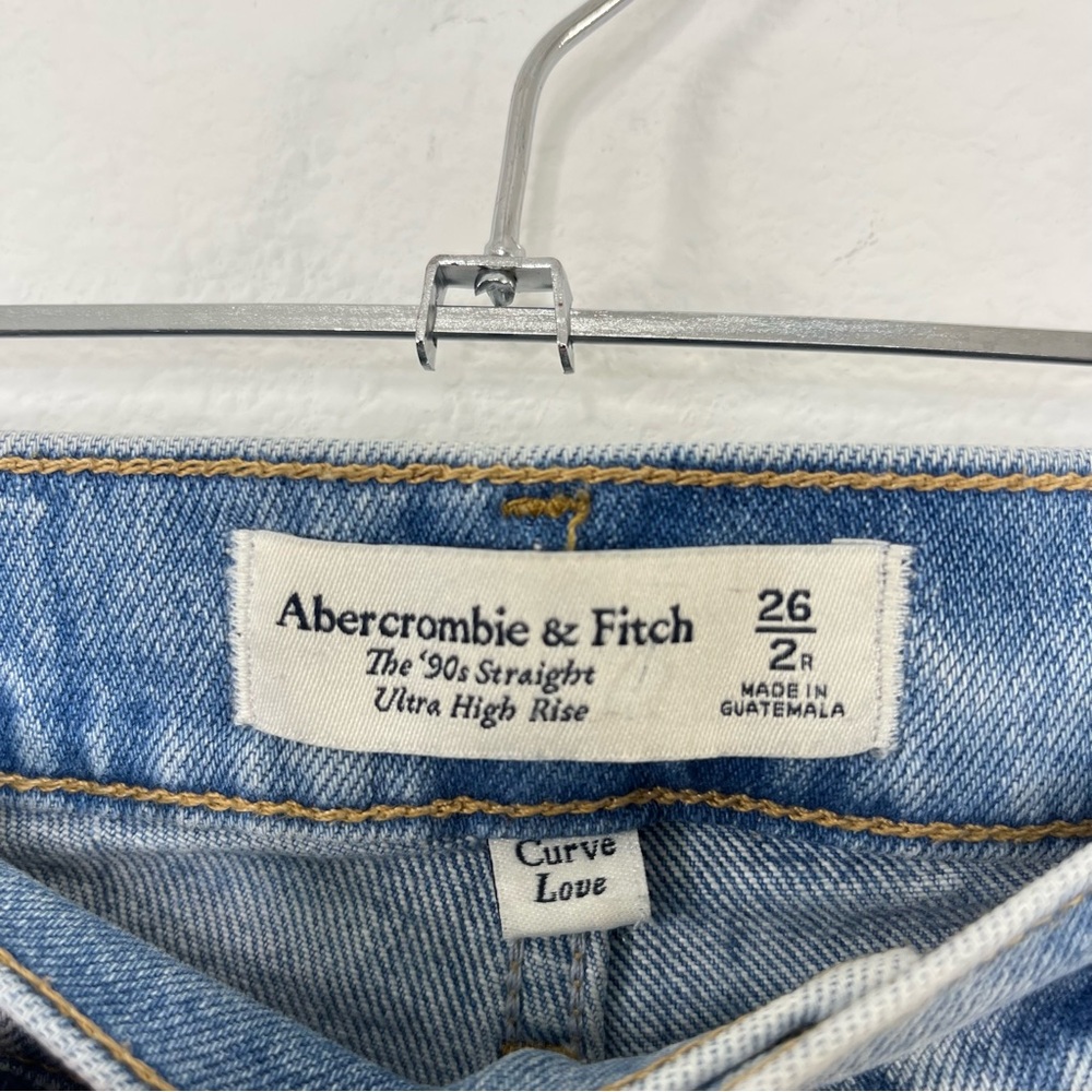 Abercrombie & Fitch Curve love The 90s Straight Ultra High Rise Jeans size 2/26R - Picture 4 of 7